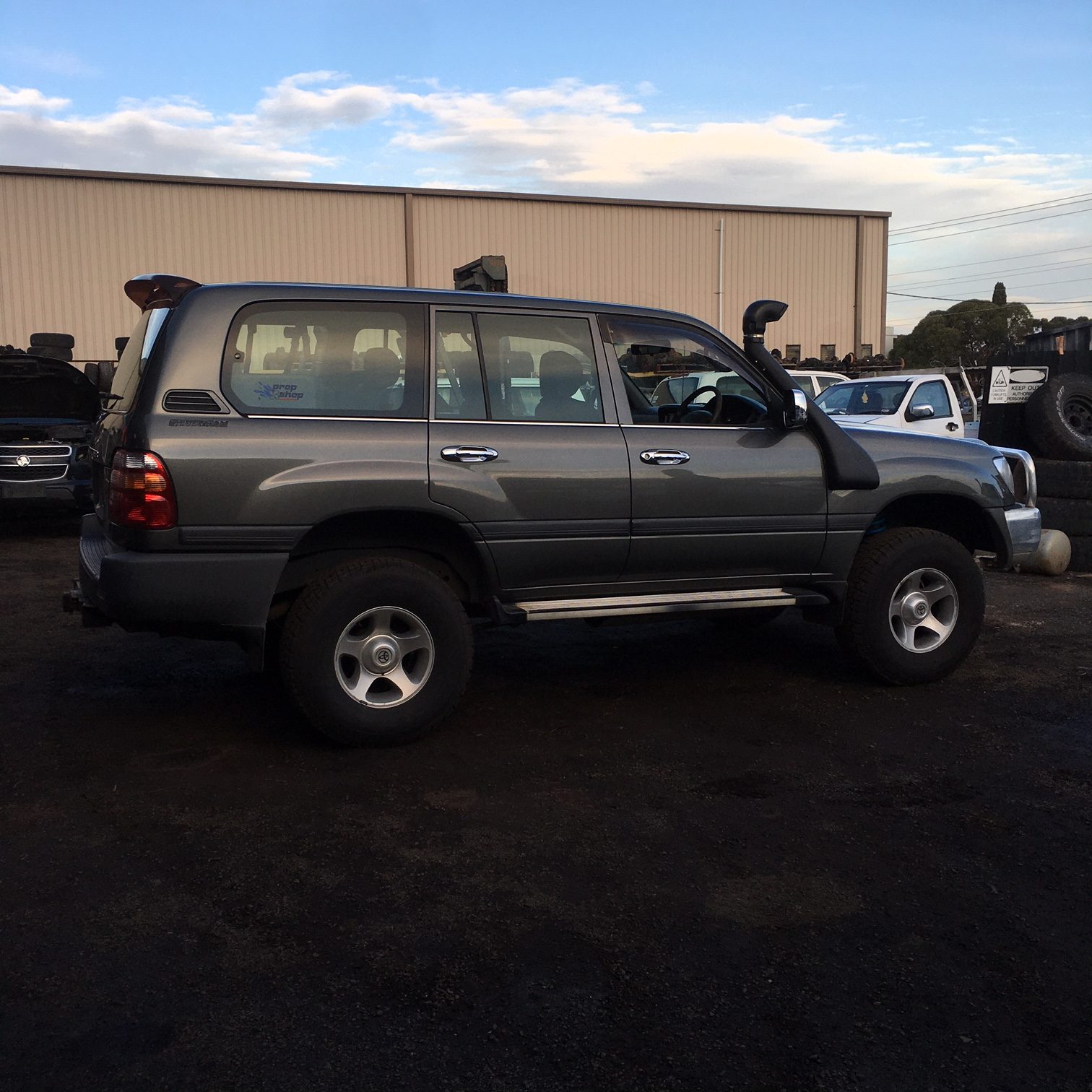 Toyota Landcruiser 105 Series 1999 GXL – Oz Wide 4×4 & Commercial Wreckers